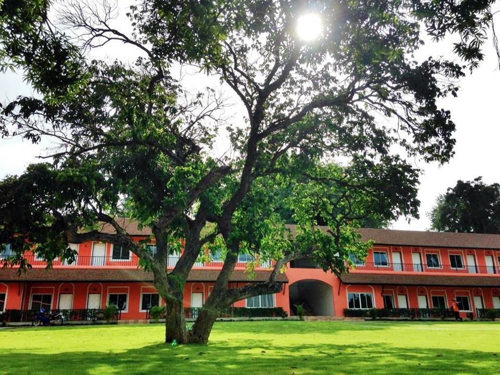 Aurora Resort Kanchanaburi by Eksteriør bilde