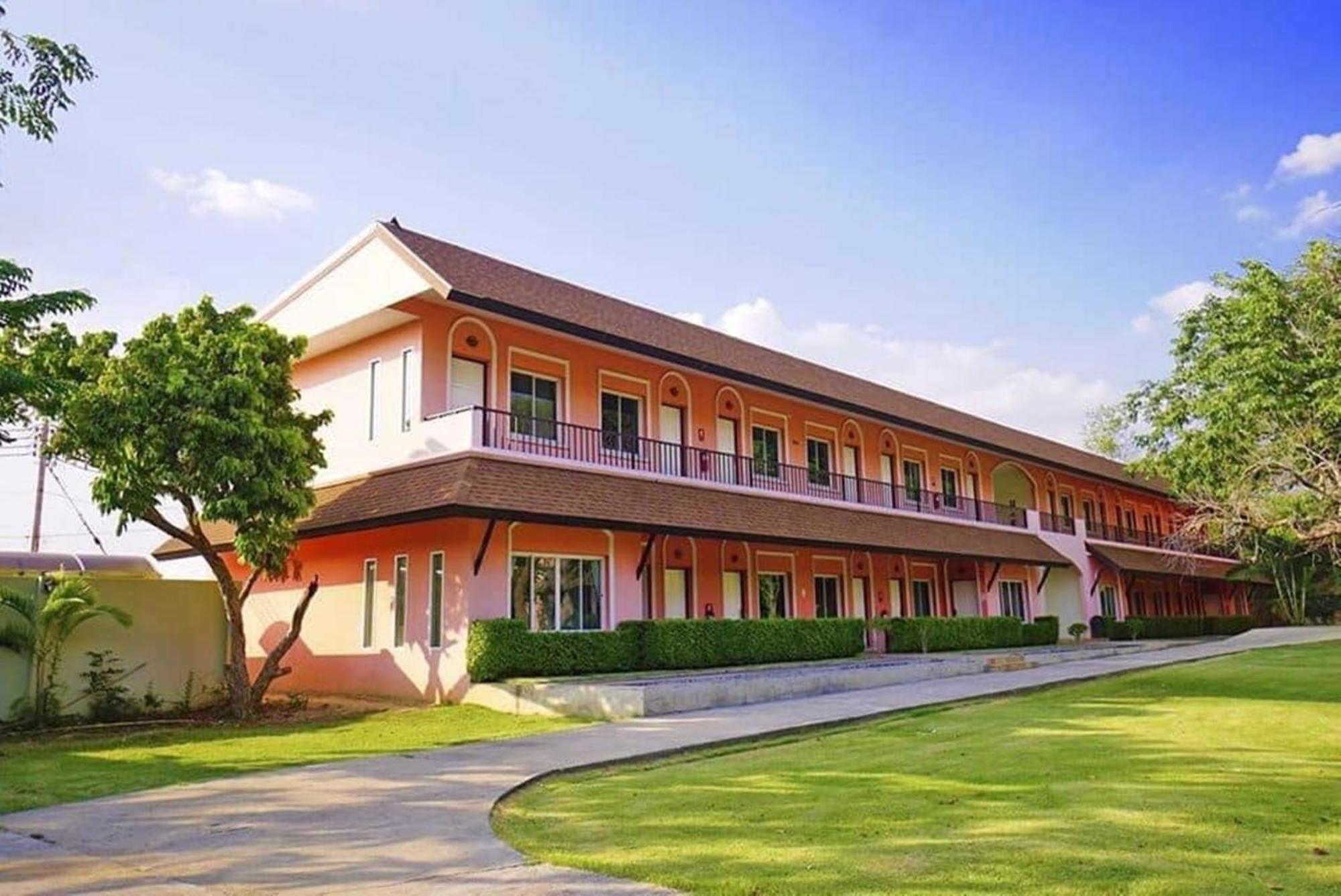Aurora Resort Kanchanaburi by Eksteriør bilde