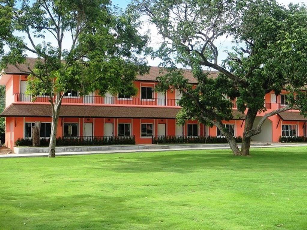 Aurora Resort Kanchanaburi by Eksteriør bilde